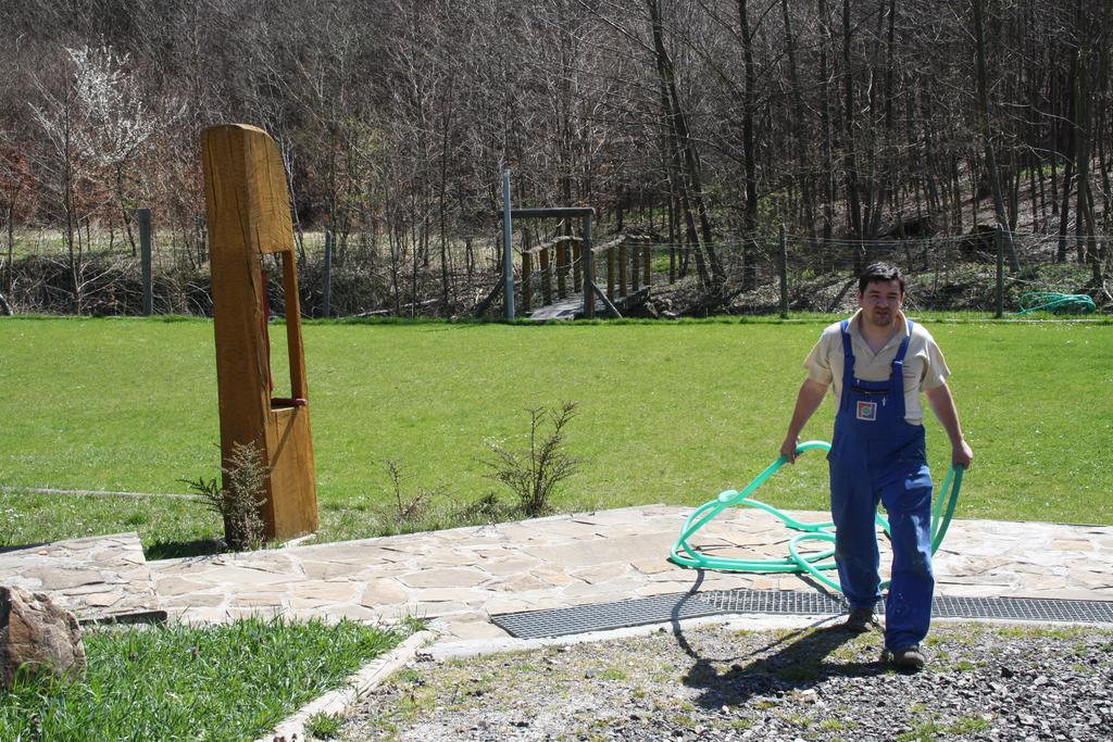 Penzion U Cerneho Potoka Nová Lhota Exterior foto