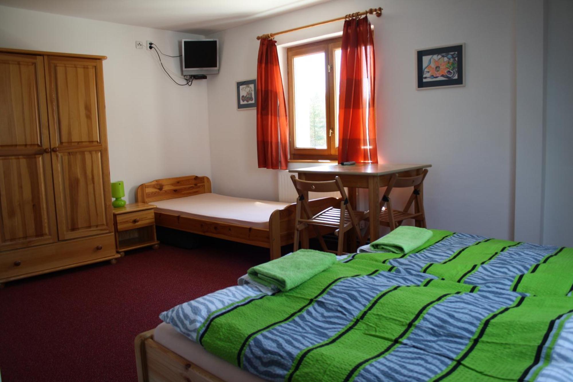 Penzion U Cerneho Potoka Nová Lhota Quarto foto